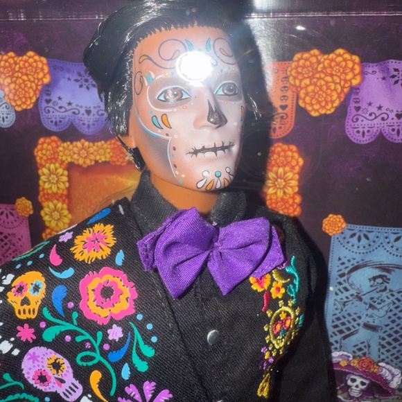 2021 Barbie Dia De Los Muertos 1st Ken Doll by Javier Meabe Mattel Collection - Picture 5 of 12